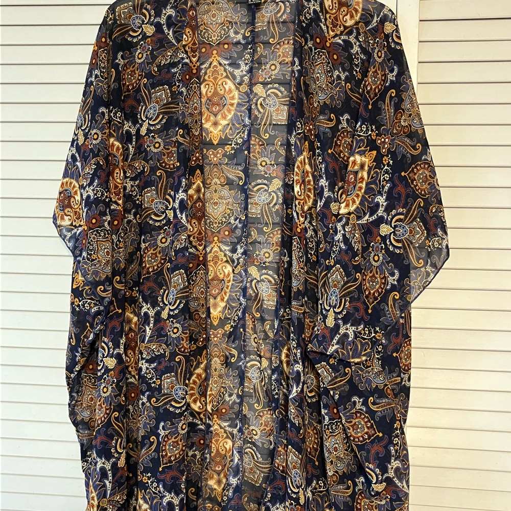 Forever 21 Multicolor Paisley Kimono